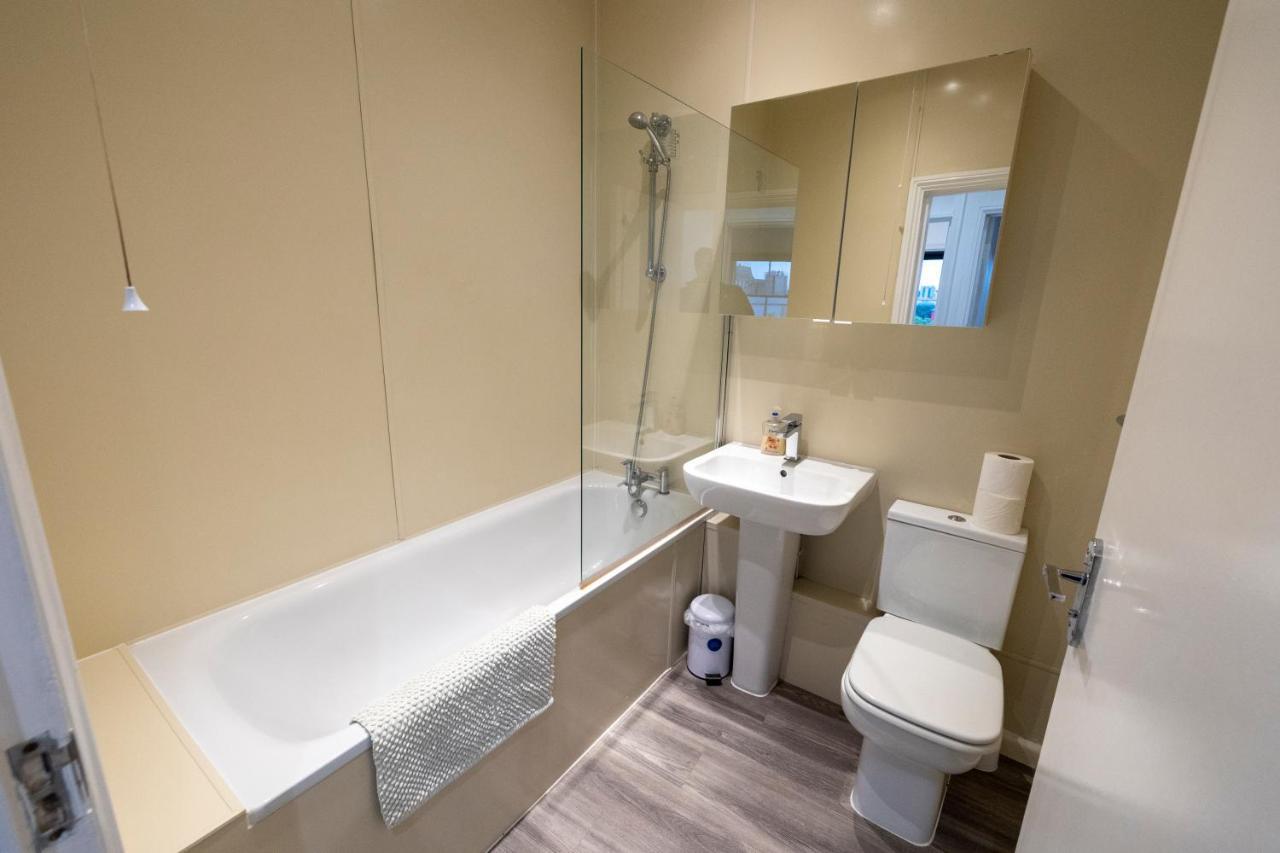 Entire Two Double Bedrooms Flat With River Yare View H6 グレート・ヤーマス エクステリア 写真